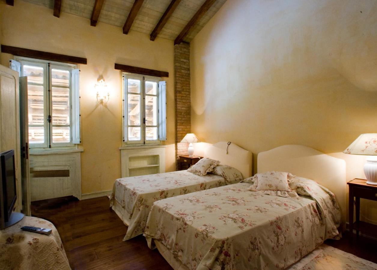 Hospitale I Mori Bed & Breakfast Asola Exterior foto